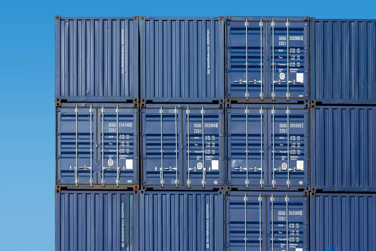 Noodstroom container opslag Gelderland: aggregaat of